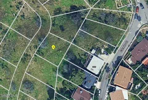 Residential Lot in Canyon Setting