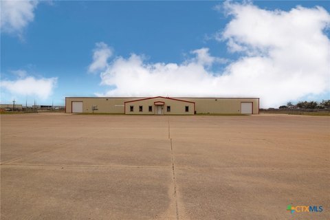 Industrial Building in Aloe Park