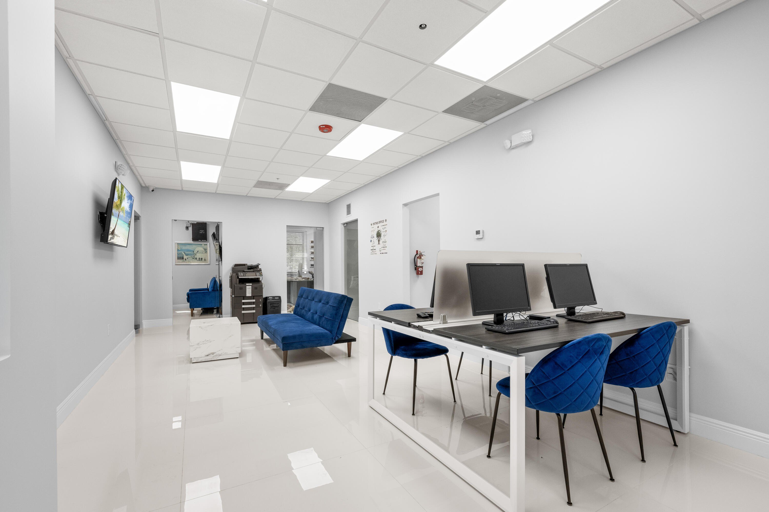 Royal Palm Beach Boutique Office