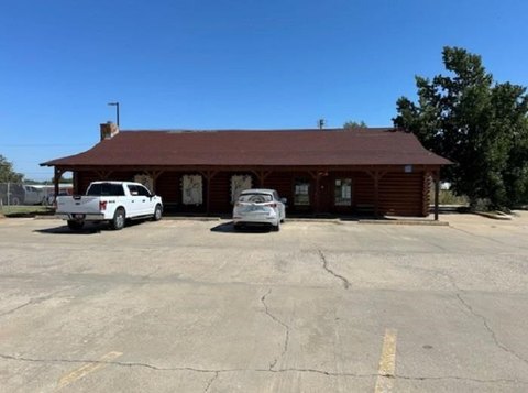 Woodward Commercial Building For Sale