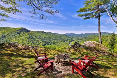Unique Vermont Mountain Retreat