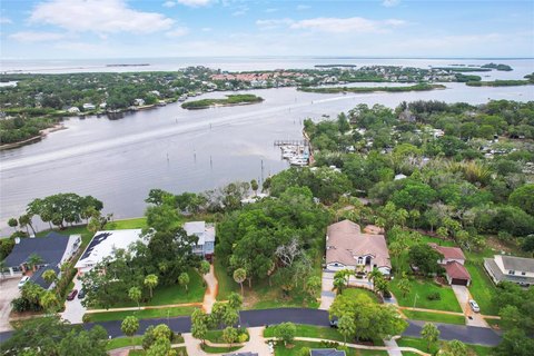 Land, TARPON SPRINGS, FL