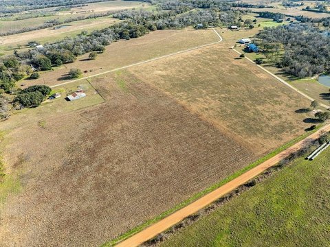 Land, BELLVILLE, TX