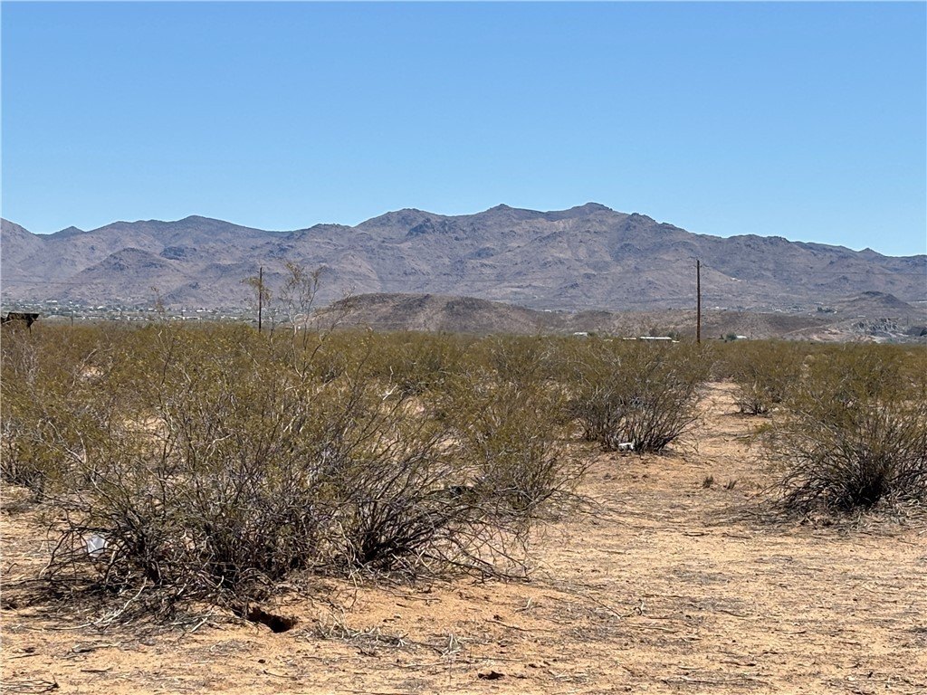 Golden Valley Land with Power