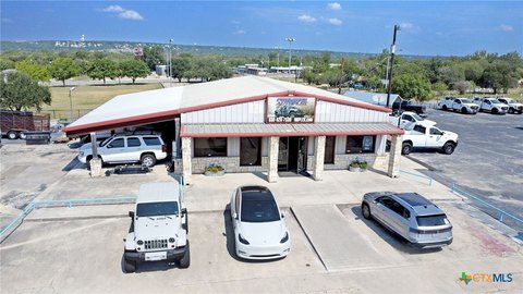 New Braunfels Automotive Property
