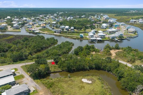 Land, Bay Saint Louis, MS