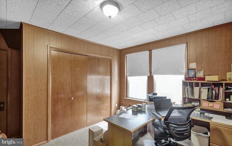 READING, PA Commercial Space Available