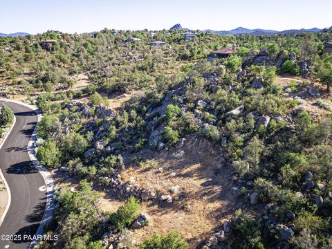 Hillside Lot Near Downtown Prescott