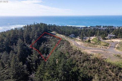 Land, Oceanside, OR
