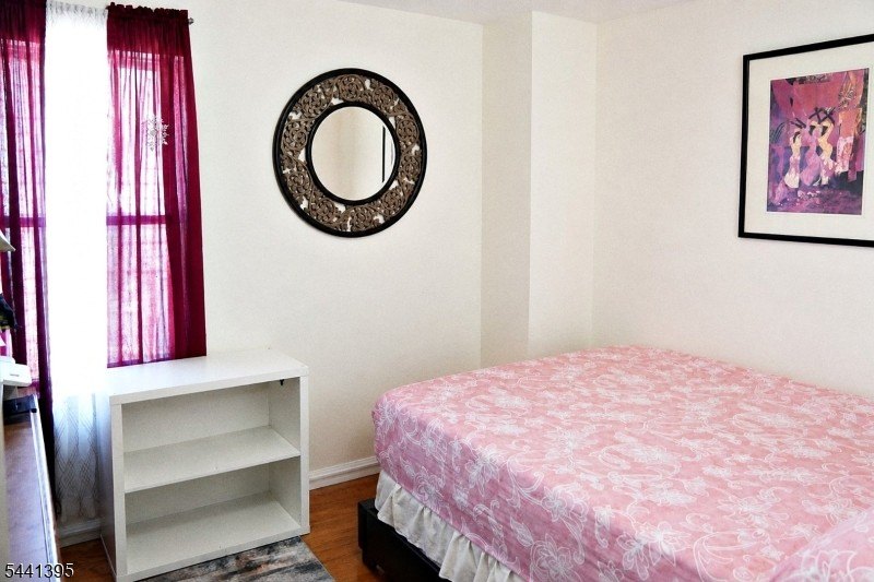 Picture 9