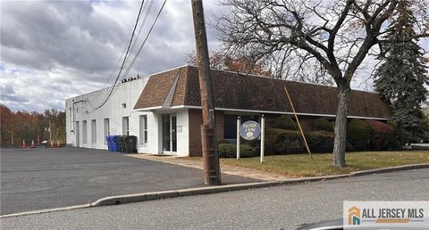 Fully Leased Woodbridge Office Investment