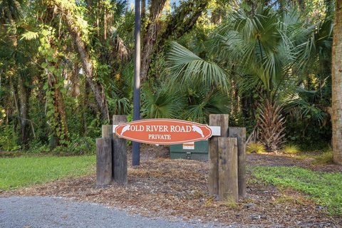 Land & Docks, Fort Pierce, FL