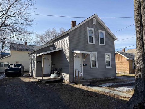 Renovated Duplex in Downtown Bennington