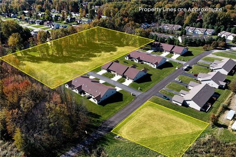 Land, Cortland, OH