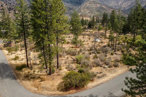 Land, Junction City, CA