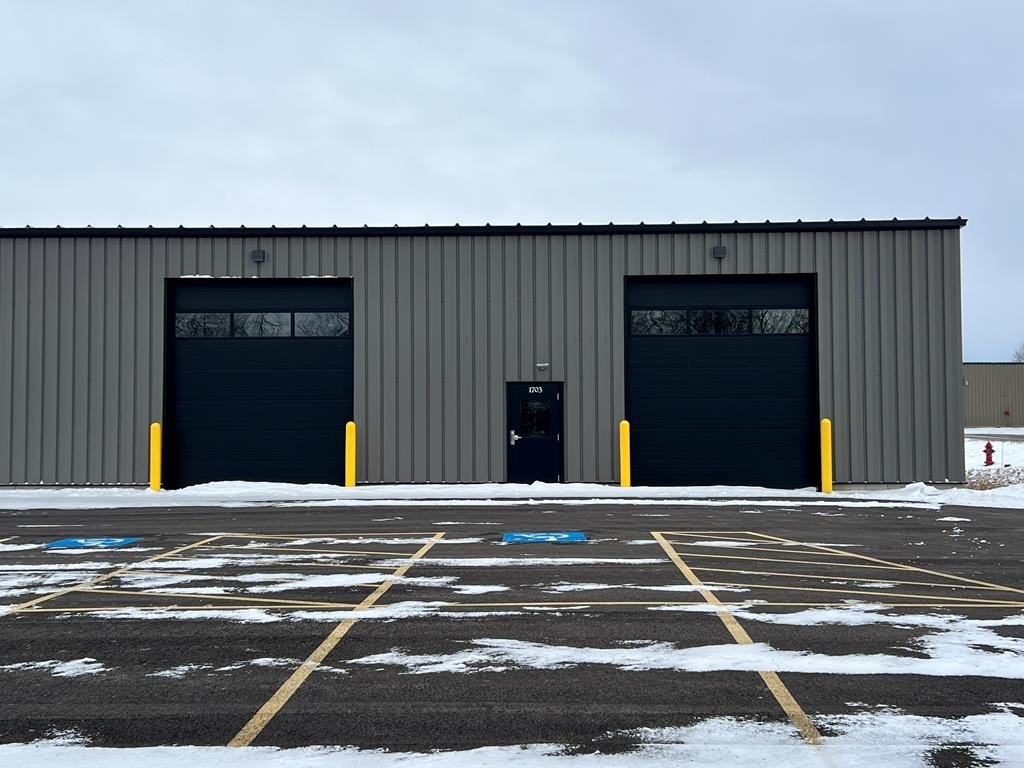 New Flexible Commercial Space