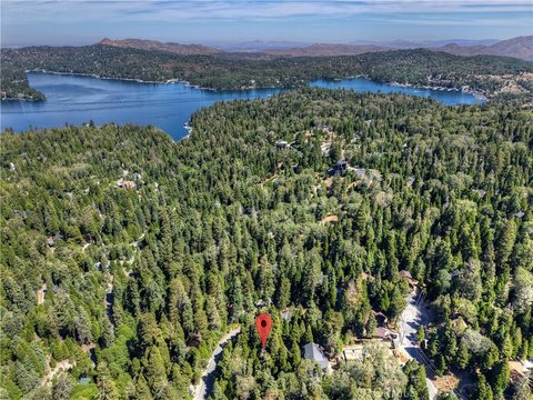 LAND - Lake Arrowhead, CA