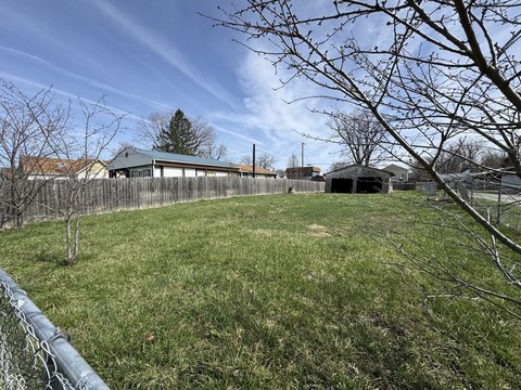 Brooklyn Residential Lot with Garage