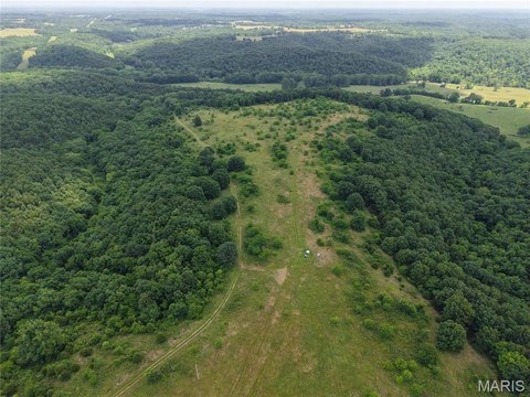 Dixon, MO Income Opportunity Farm