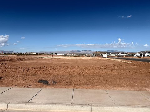 Residential Land in Washington, UT