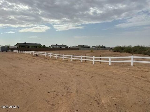 Land, Wittmann, AZ