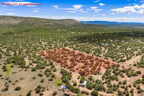 Land, Ash Fork, AZ