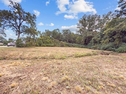 Land on North Market Street