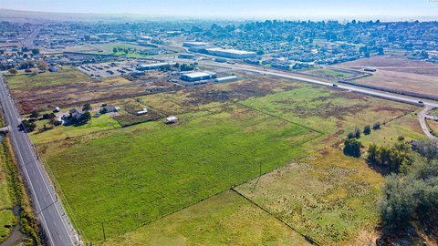 Residential Development Land in Sunnyside