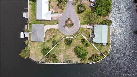 Waterfront Land in Crystal River