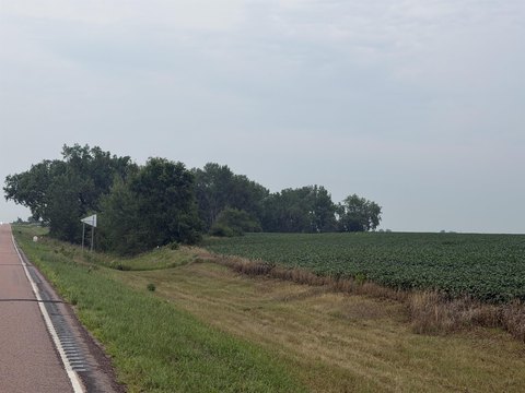 LAND - Beresford, SD