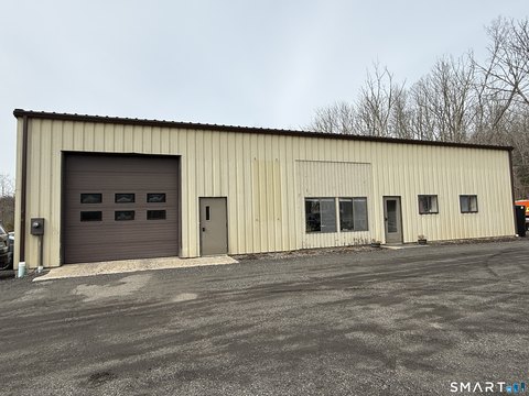 Office Space in Litchfield/Goshen Area