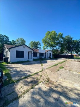 Retail Building on Busy Road