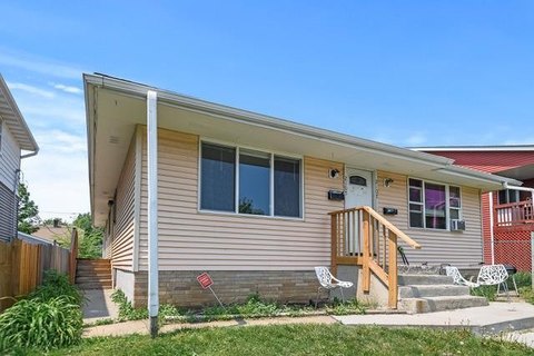 Side-by-Side Duplex with Unfinished Basement