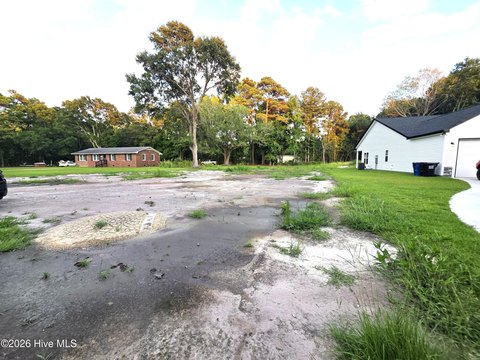 LAND - Sneads Ferry, NC