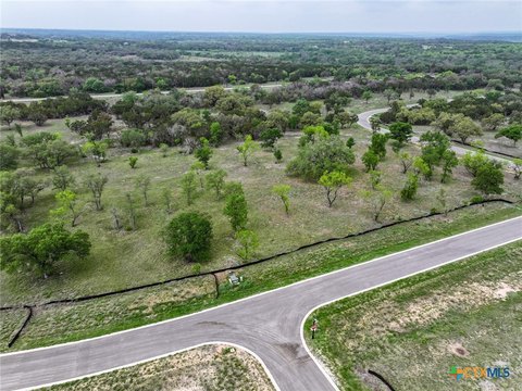 Spicewood Land in Gated Community