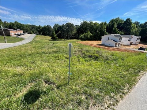 LAND - Lexington, NC