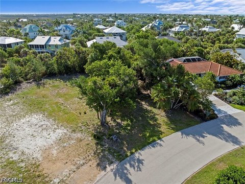 LAND - Sanibel, FL