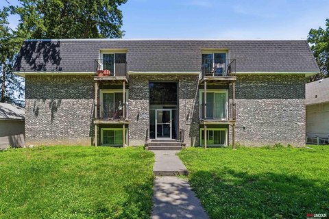 11-Unit Multifamily Property