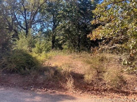 5-Acre Tract Near Atoka