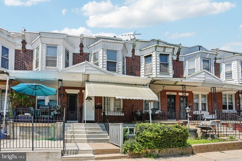 Charming Duplex in Carroll Park