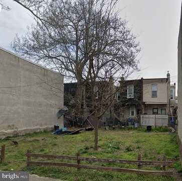 Land, PHILADELPHIA, PA