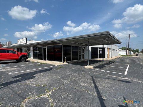 Killeen Commercial Space with Drive-Through