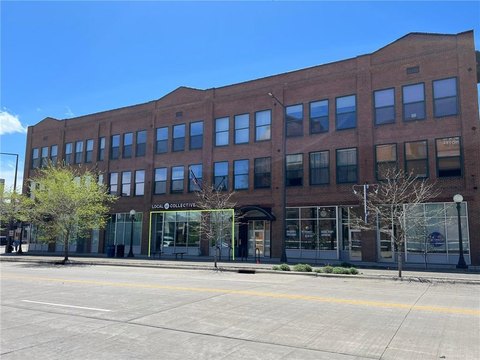 Renovated Office/Retail Condo in St. Paul