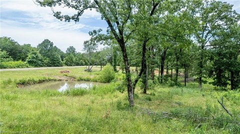 LAND - Muldrow, OK