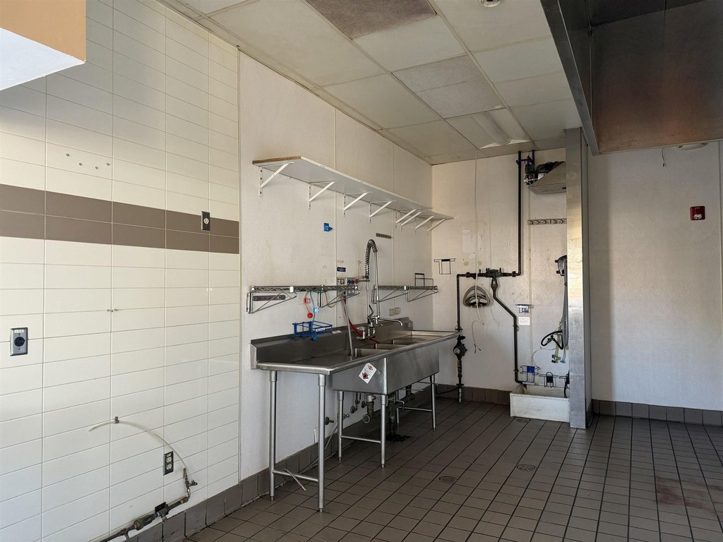 Picture 19