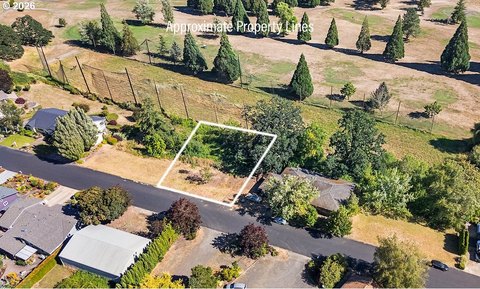 Land, McMinnville, OR