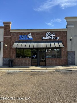 Retail Space in Ridgeland, MS