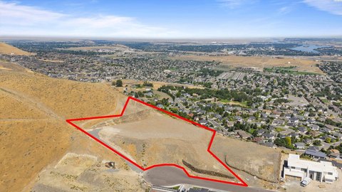 Land, Richland, WA