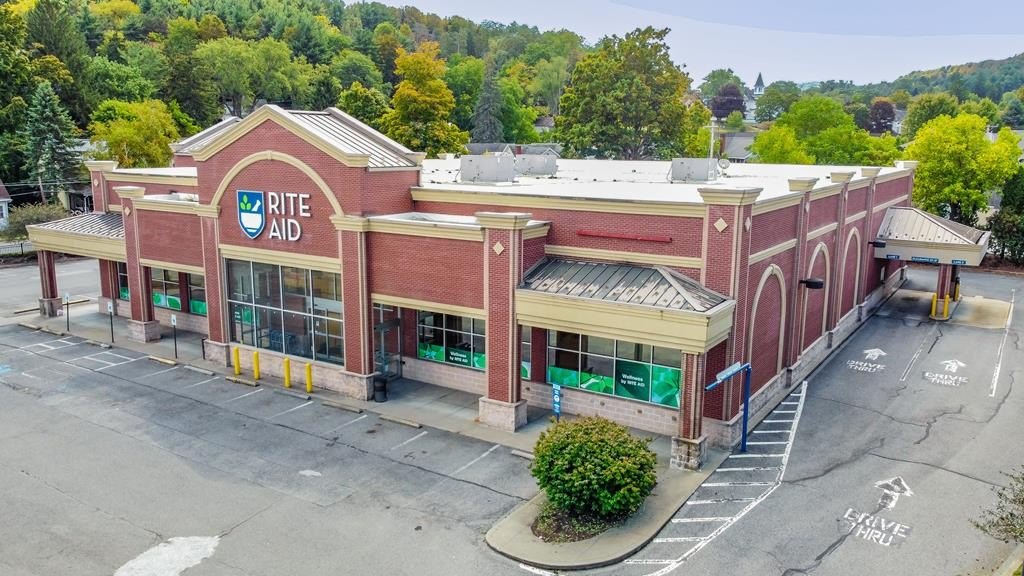 Retail Building in Historic Wellsboro