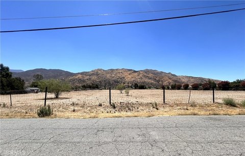 Land, Banning, CA
